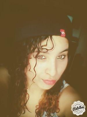 Reaching for the stArs ;-)_// High Standards :-) Reggaeton dancer ,love a good conversation_//_ party animal o_* //_ UCT Student '15 :-). Sport & Fitness is my