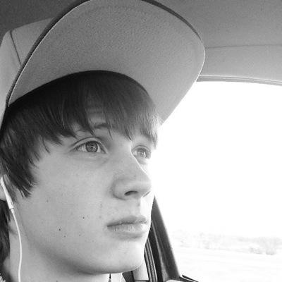 Just chasing a dream. Music is my life thats why my heart has a beat. Listen at http://t.co/G0m8fubXRz https://t.co/LLuh9NualB