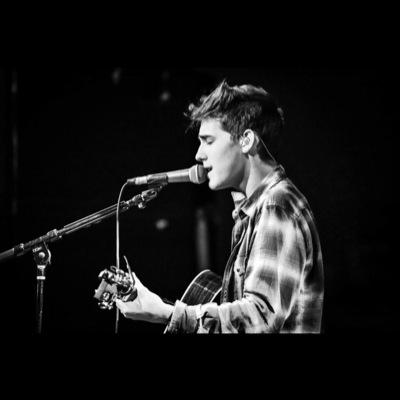 I dont go no type--Jacob Whitesides is the only thing that I likeeee #O2Lforever
