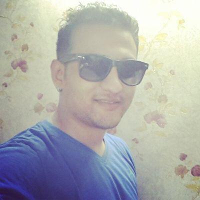 bhabhera007's profile picture. Hi...
I m genius bhabhera
new on twitter
follow me n b in touch