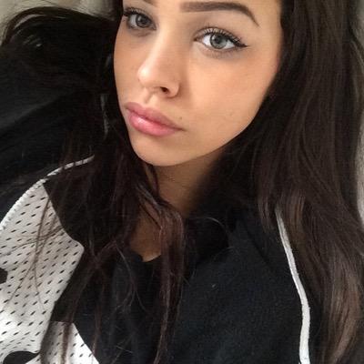 fakestgirl's profile picture. 