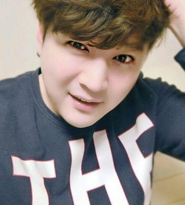 Just BOT : ShinDong! ลูกชิ้นเด้งดึ้ง
 (◕〝◕) สุดที่รัก(ฟลว) ผมกำลังเฝ้ามองคุณอยู่ ณ ที่ใดที่หนึ่ง~ 1,2,3,4,5,6,7,8,9,10 #นับเลข