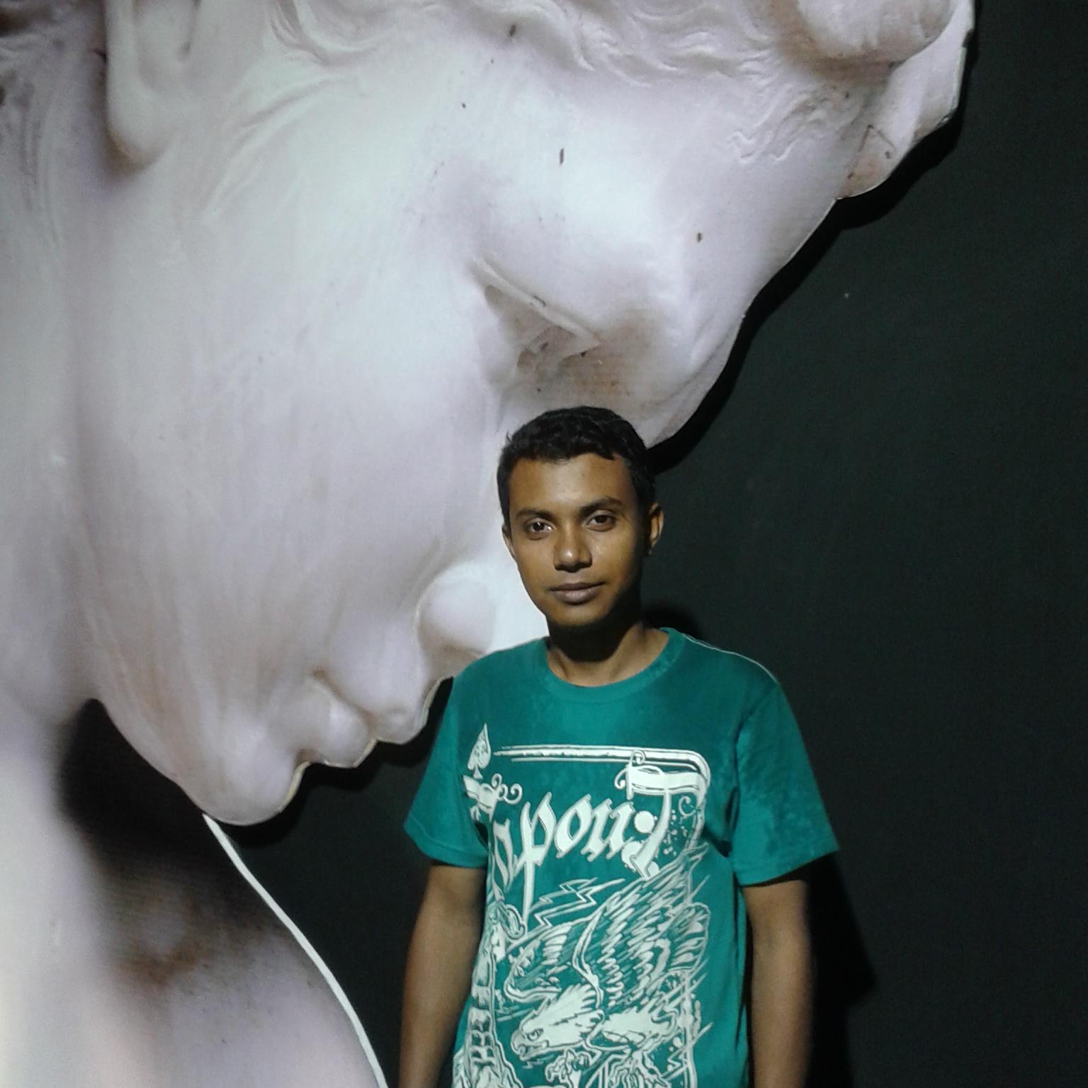 Zakariarony12's profile picture. 