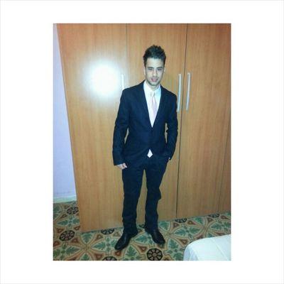 marcomargallo10's profile picture. Vive cada día como si fuera el último