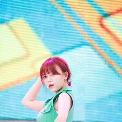 mehrong aku comel kalah kakton.   { 1.1.15 } +hdday
