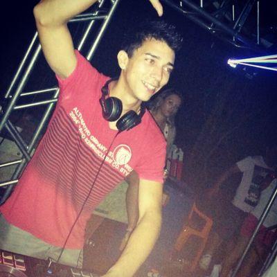 Dj na empresa Equipe Conecsom Som e Luz
