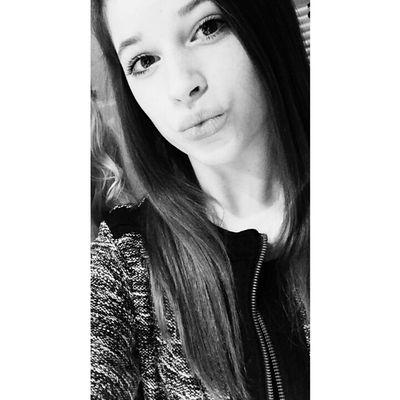 • single • hardstyle ♥ • 14 jaartjes • friends •