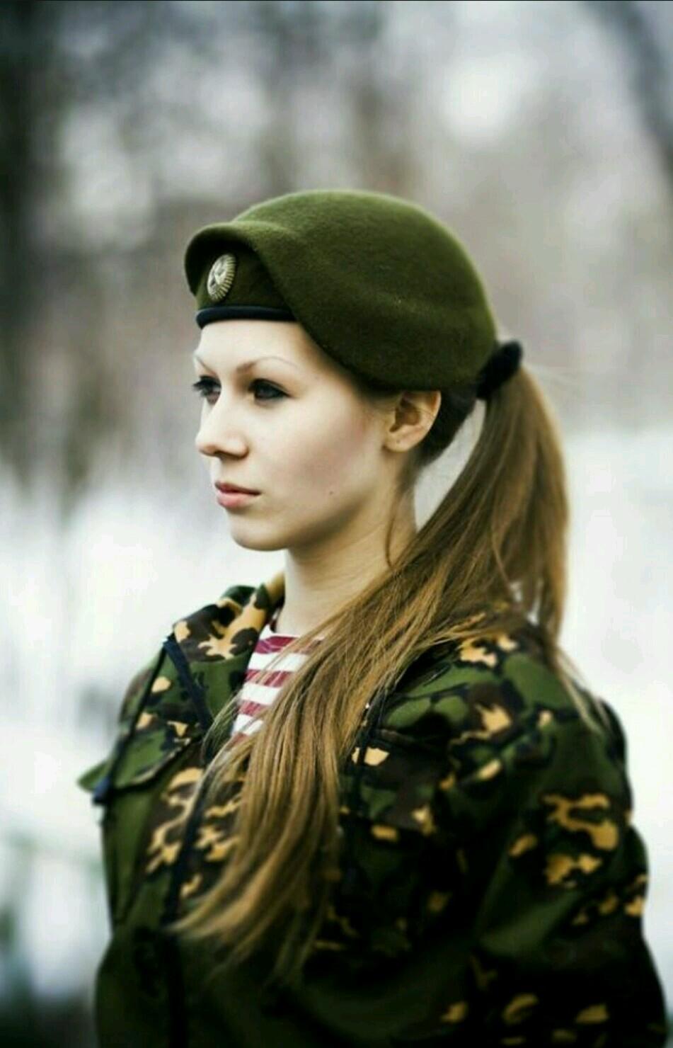 Joined the army at a very young  age to fight for my country,I may be a girl but I'm not weak. Do /not/ piss me off. #OC #Single #MVRP