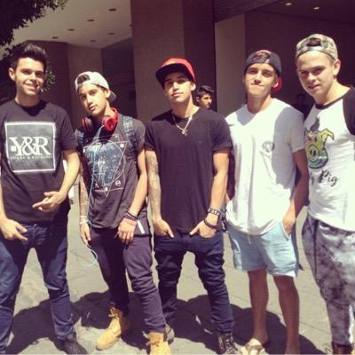 14,Brimingham and Love 5 twats from melbourne, australia