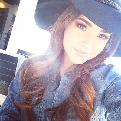16 yo | I love Tanner ❤️| Tanner I Want your Follow ❤️| I'am French from Paris | #TeamTZ ❤️French Morooccan and Egyptian Girl ❤️
