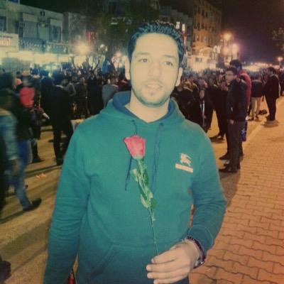 طالب في كليه العلوم السياسيه \قسم العلاقات الاقتصادية/ جامعة النهرين /ماجستير