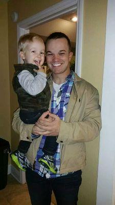 25. Full-time father to an amazing little boy! Follow me!