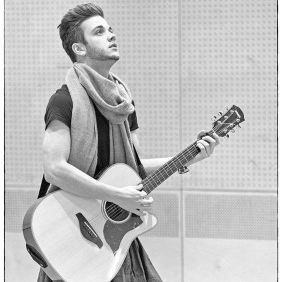 Please follow @haenni__luca!❤ #SwissTalent *NEW SINGLE COMING SOON* https://t.co/0gne10Sjfl ❤❤
