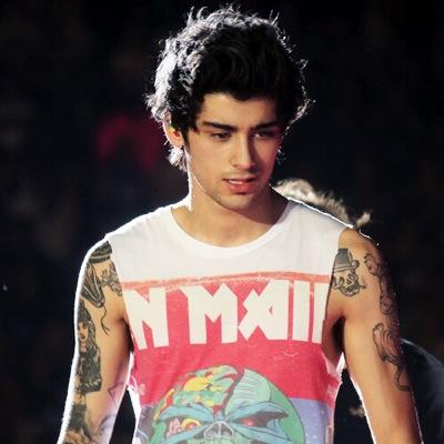 zayn thinks you're perfect just the way you are // @beariothealy