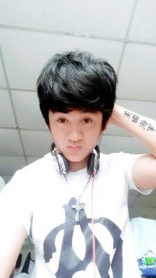 ι'м тнe ĸιnda gυy wнo lιveѕ lιғe тo тнe ғυlleѕт