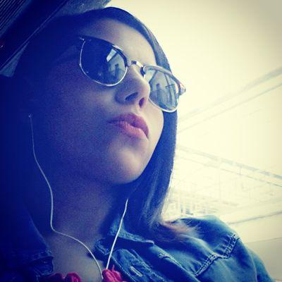 IleanaLuciaI's profile picture. 