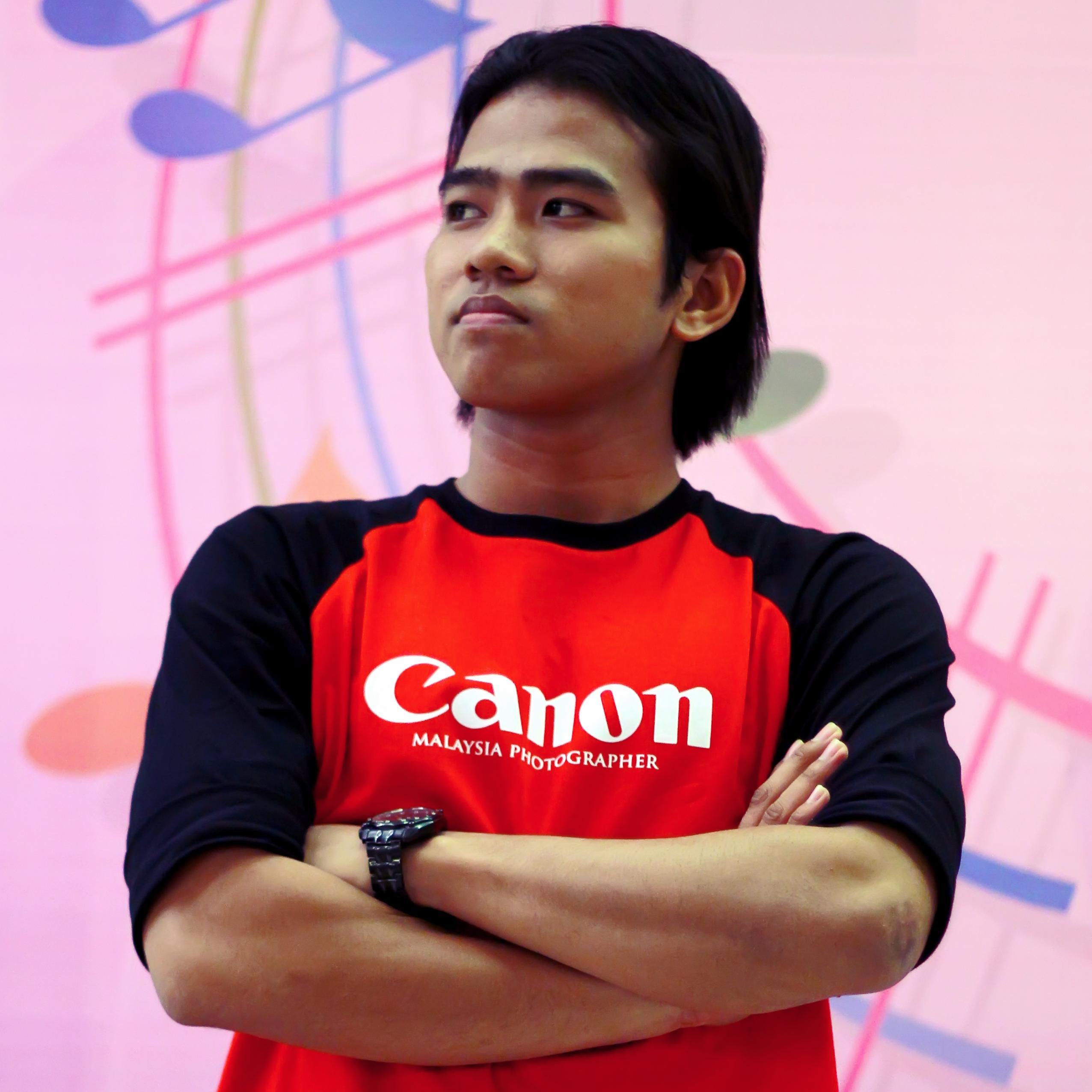 fik_shayne's profile picture. Financial Consultant - Professional Photographer