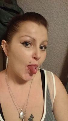 fluff1984's profile picture. Its all shits & giggles until someone giggles & shits!!