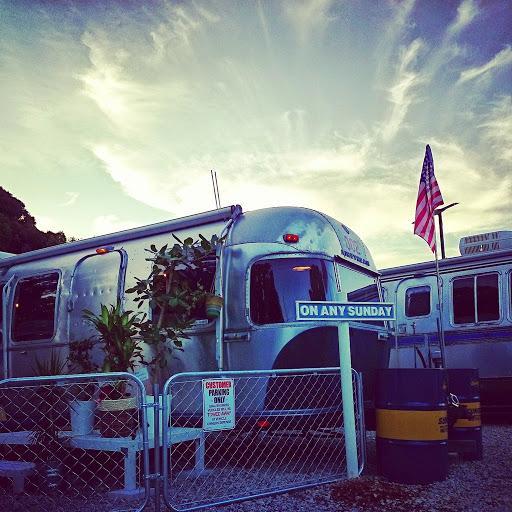 OnAnySundayCo's profile picture. On Any Sundayの中の人。
PCに向かってブログを更新することはもうないと思うのでTwitterを活用しようと思う。