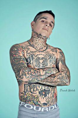 studio de tattoo y piercing