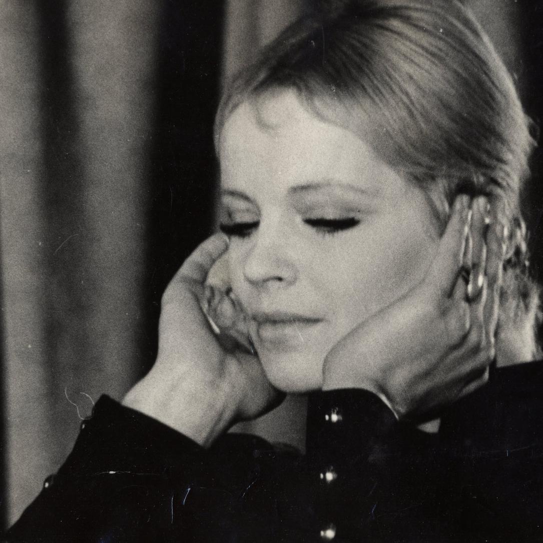 ievalukina's profile picture. female