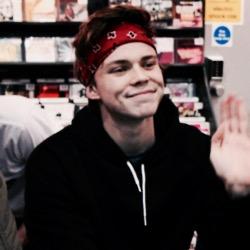 rt for a lockscreen | must be following for dm | we take requests | looking for a co-owner | click link in bio for co-owning |
