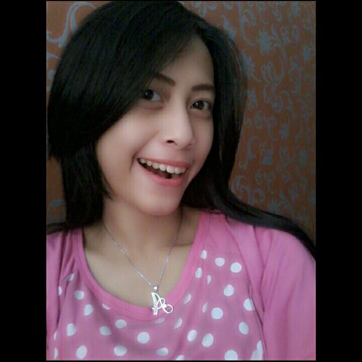 AjengSaputriii's profile picture. @KamdonOfficial