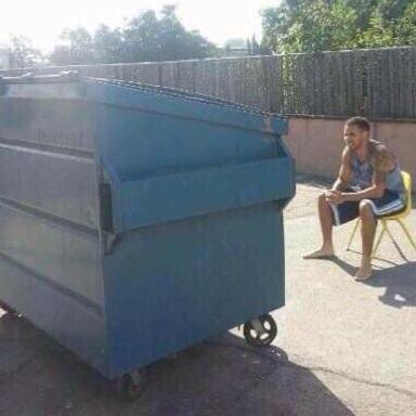 WavesWayy's profile picture. 