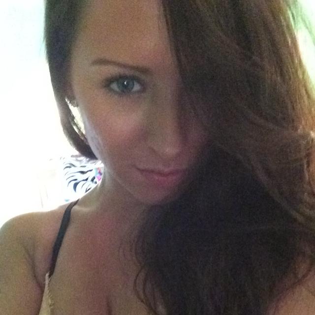 GlitterNHeels25's profile picture. Actress & FalPal