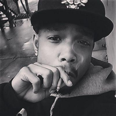 __mrkashmade's profile picture. #SDMG (StayDownMusikGroup) 1Rapper, 1Life, With So Many Goals -- Music is my passion.