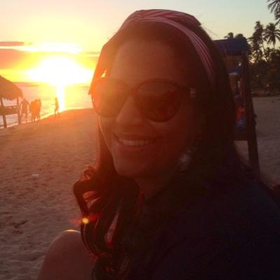 dianivelguzman's profile picture. Consentida de papá Dios, la Virgen y unos cuantos más. Bendecida con mi familia. Soñadora. Mamá/Esposa/Hija. Amante de la Luna y los Atardeceres.