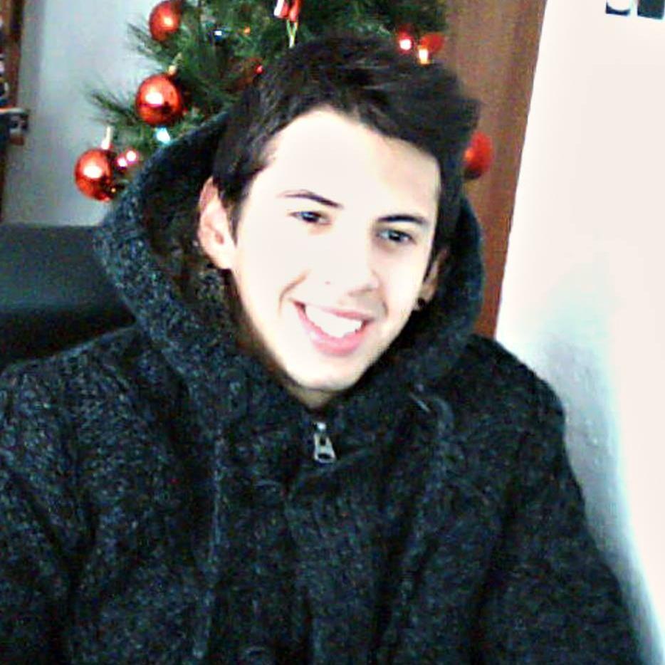 RichieKohTao's profile picture. • Quod tibi fieri non vis, alteri ne feceris •              Melómano de los 115-130 BPM's.