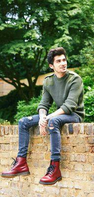 I gave u a free follow, now please follow my friend @HxranLovesPizza :) Thank u ♡