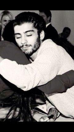 follow @4yearsoflife and read ◆It's Hard To Keep A Secret◆|| Zayn Malik || on Wattpad. I'm @WithoutHim