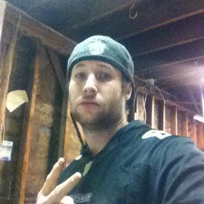 Addicted to sports, PS4. Trying to help out everyway I can. Go Cowboys!
