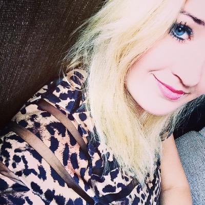 • 18 • Vin Diesel • shopaholic • hairdresser • iphone 5s gold • crazy saterday nights • live by the day • inked •