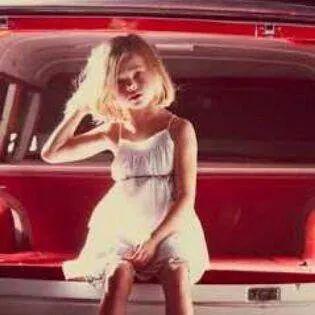 Atriz Modelo Mirim Letícia Sabryna
Mini Miss Universo 
Página Oficial E Monitorada