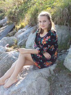 bin neu hier♥♥