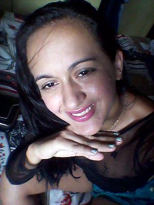 rozanamachado19's profile picture. TIM BETAA.. SIGO D VOLTA E RT..