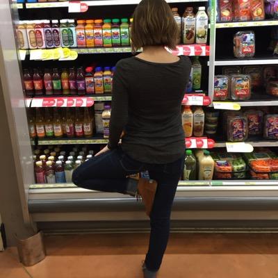 yogijessi's profile picture. have less.do more. 

find what feels good. 

yogi•