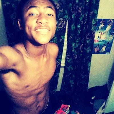 tripi_king's profile picture. Unsigned artist out of Va. I want that dollar $ sack. A room full platinum plaques