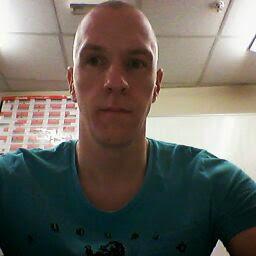 MichaelBuxton6's profile picture. 