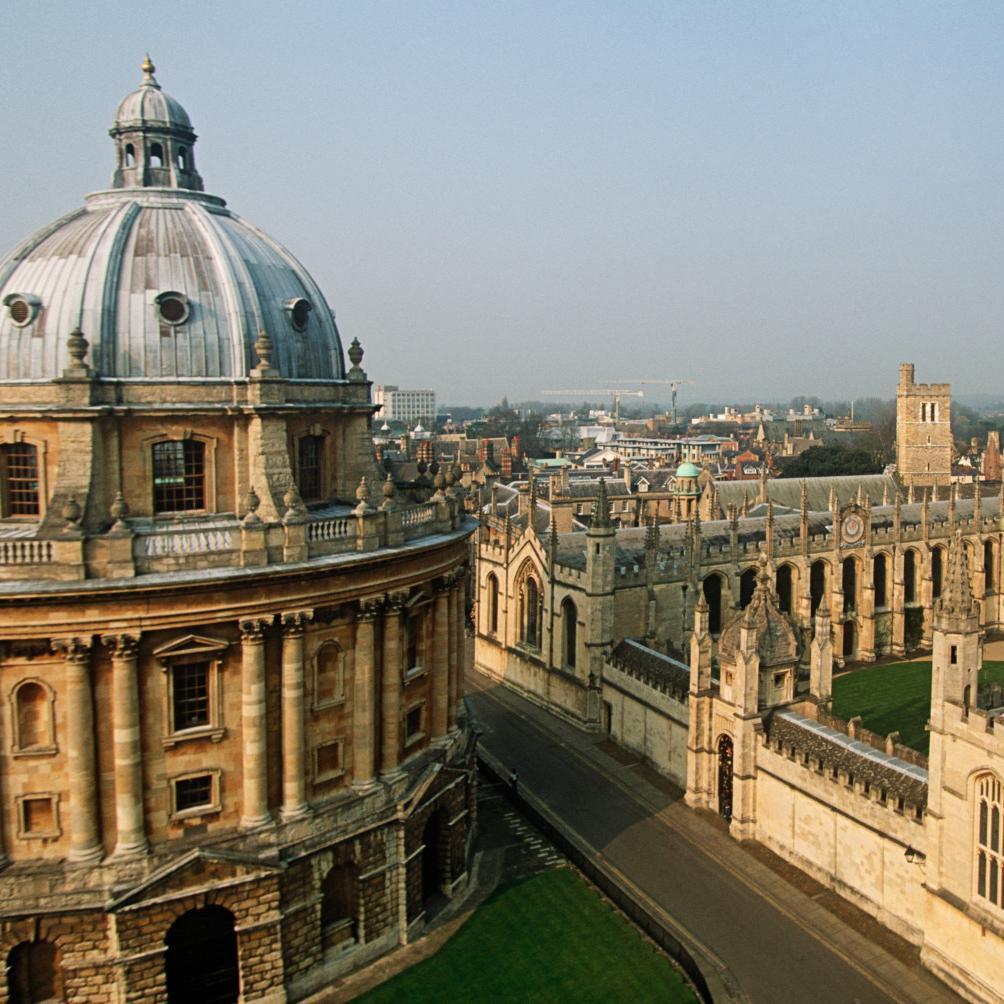 A week in the life of a local. Discover new things to see and do in the town. A new Twitter user each week. This is your Oxford.