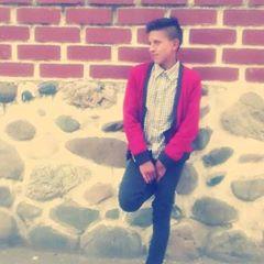 Ando en la calle buscando amor :) tambn al sapo q kiera meterse conmigo se la va a pagar