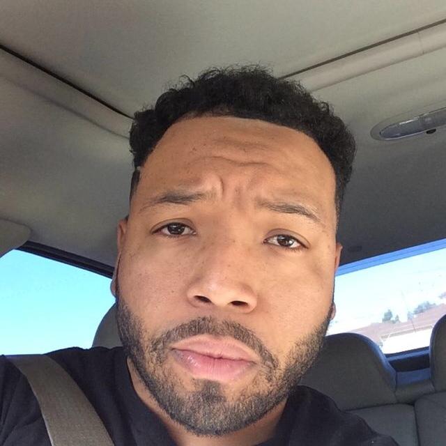 ThatDudeDrizzy's profile picture.     

 $iΘΣxVII


IG: ThatDudeDrizzy