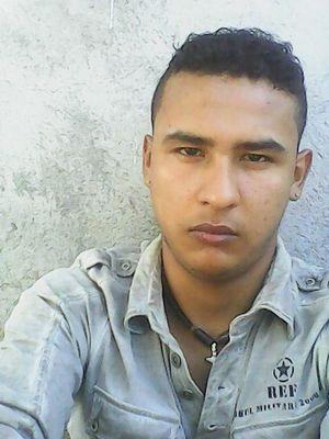 !!!!!! no me preguntes cuando comenso esta historia de amor porq la verdad dejame decirte q no me importa saberlo !!!!!!