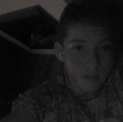 13y/o insta :_JBTB_  single het leven is een feest #TGOD