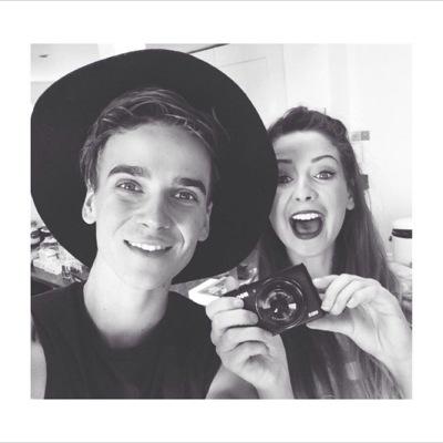 I can't stop watching Youtubers