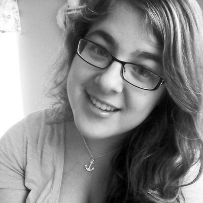 Kathleen.18. Be the reason someone smiles today ❤