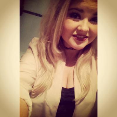 19| Instagram: evecritchley ✌️